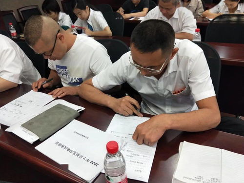 学法律防风险 浙江恒生印染公司请律师上课